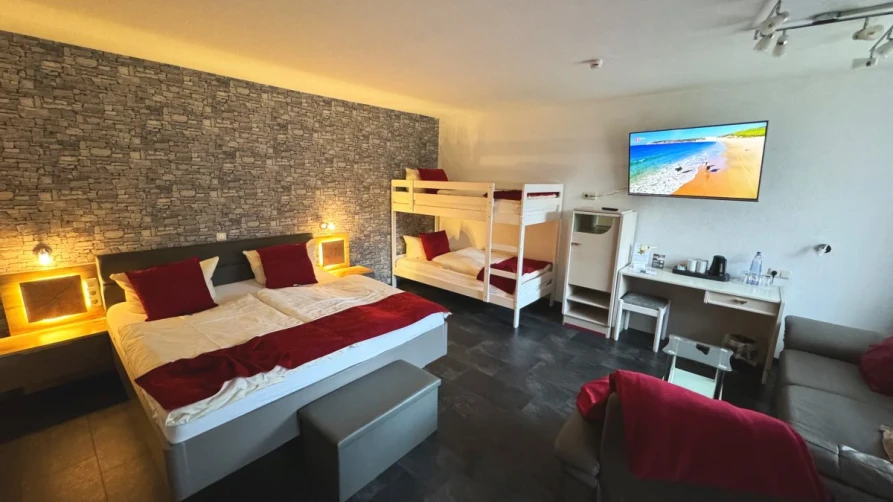 Juniorsuite mit Terrasse – ideal für den Urlaub mit Hund im Hotel Paidion